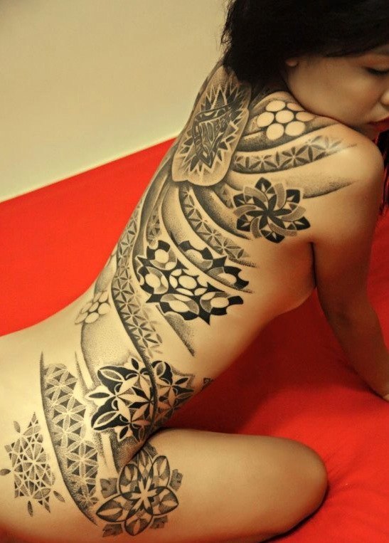 Tattoed with dancing music free porn photos